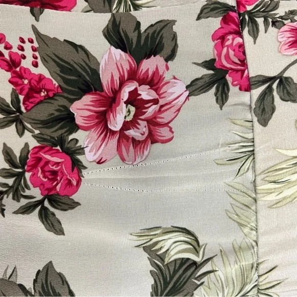 Vintage Saks Fifth Avenue Folio Collection 100% Silk Floral Blazer Skirt Suit. - Picture 11 of 12